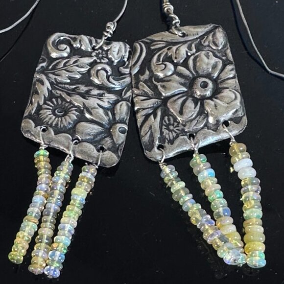 Ethiopian Opal Welo Sterling Silver 925 Earrings Floral Victorian Chandelier - Picture 1 of 11